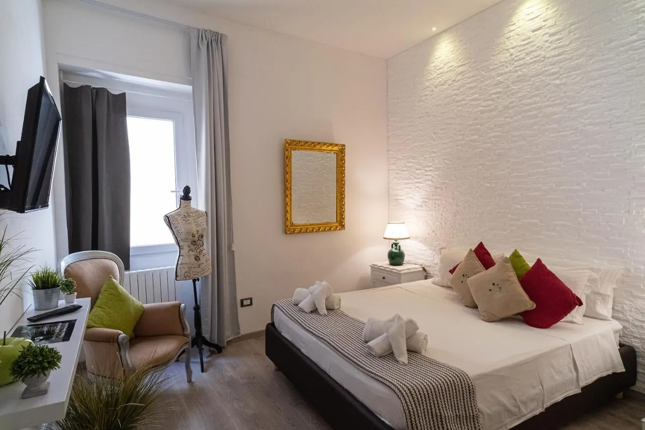 Apartamento Il Giardino Di Sybar Lecce 0*,  Italia