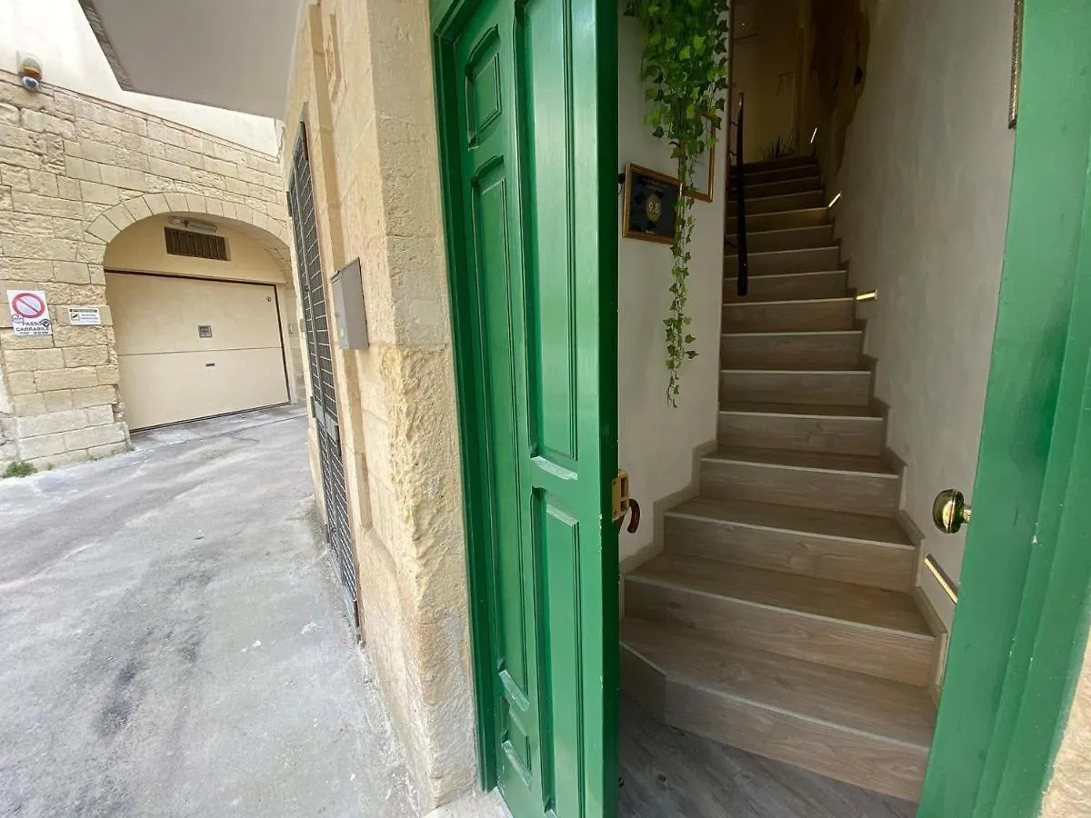 Apartamento Il Giardino Di Sybar Lecce 0*,  Italia