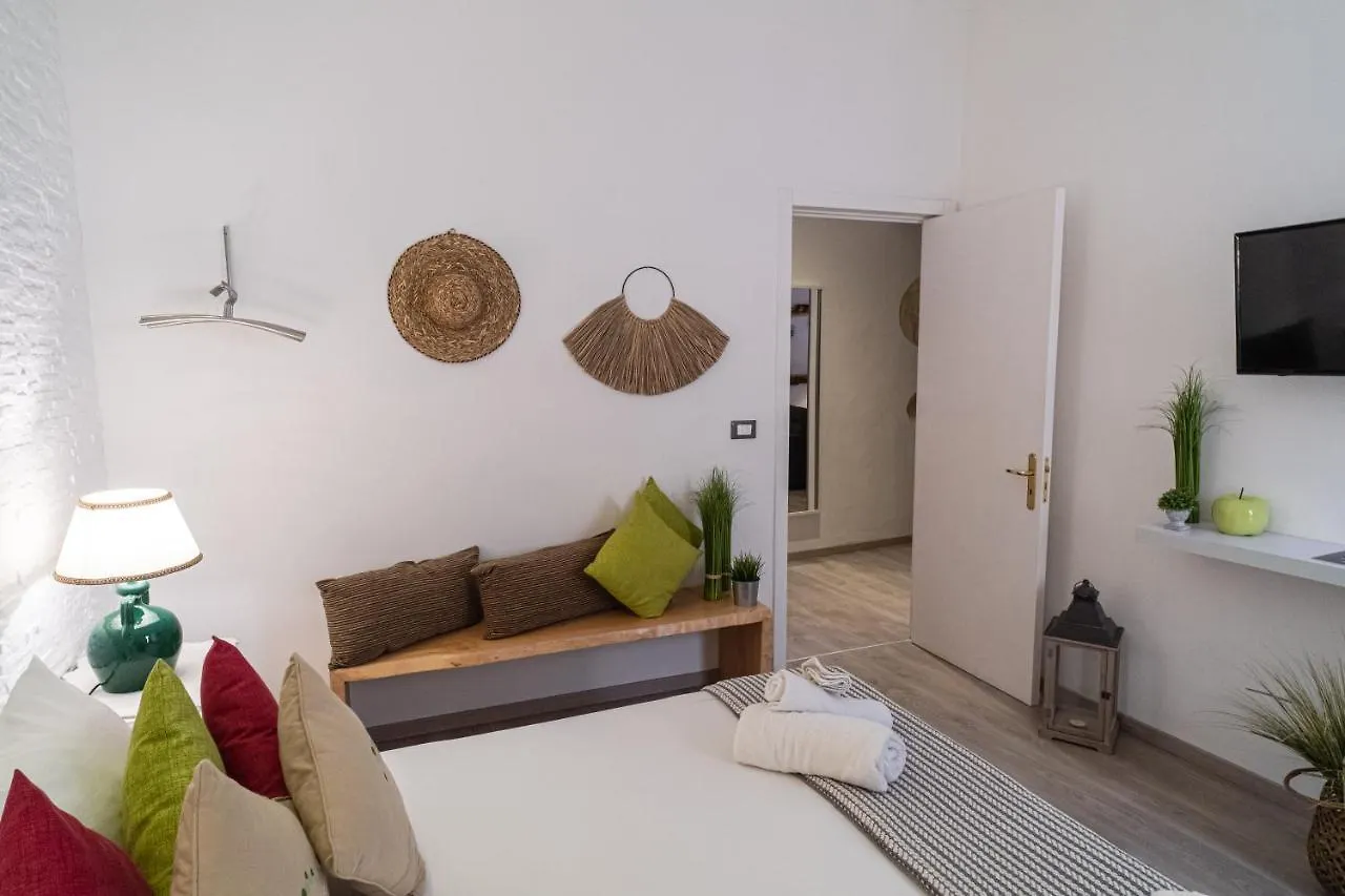 Apartamento Il Giardino Di Sybar Lecce 0*,  Italia