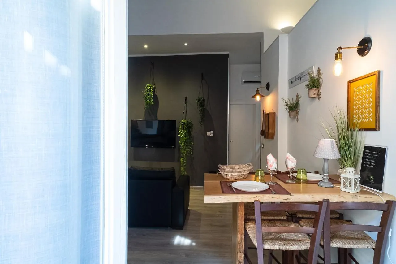 Apartamento Il Giardino Di Sybar Lecce 0*,