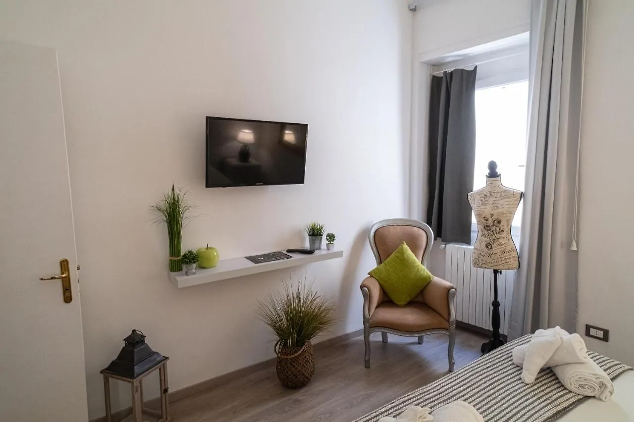 Il Giardino Di Sybar Apartment Lecce Italy